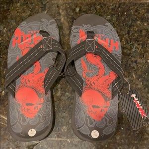 NWT Tony Hawk Flip Flops